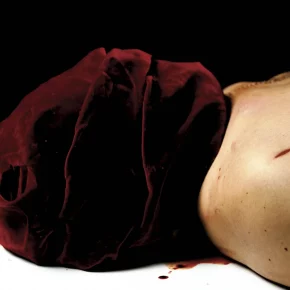 Andres Serrano, The Morgue (Homicide), Fotografie, 125 x 151 cm, 1992, Privatsammlung